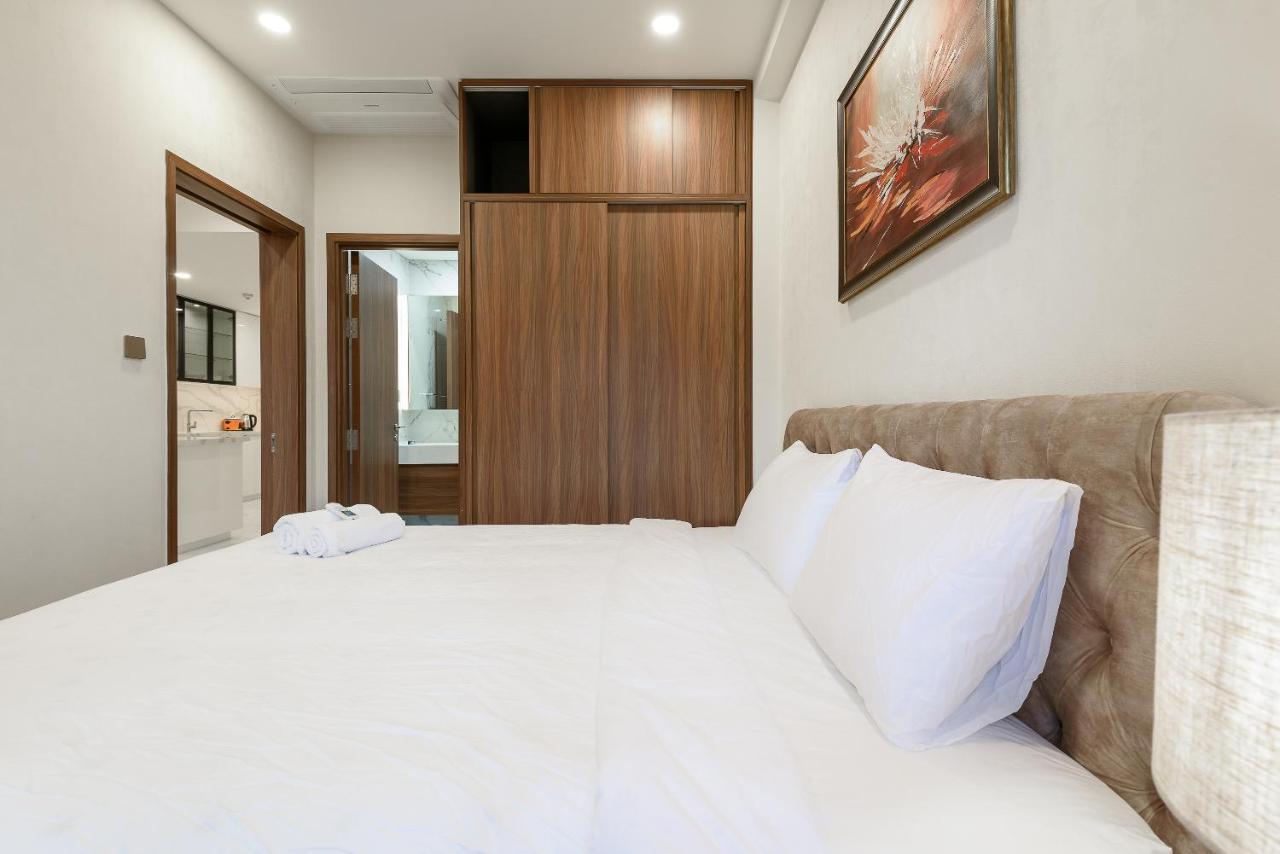 Metropole Royal Suites