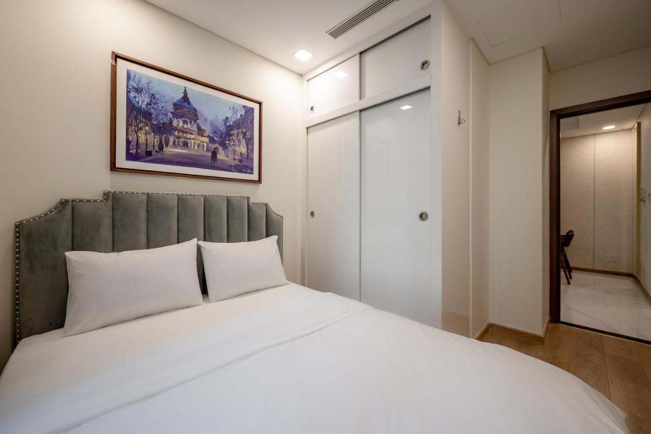 Apartment The Summit Landmark 81 - Vinhomes Park Ho Chi Minh City