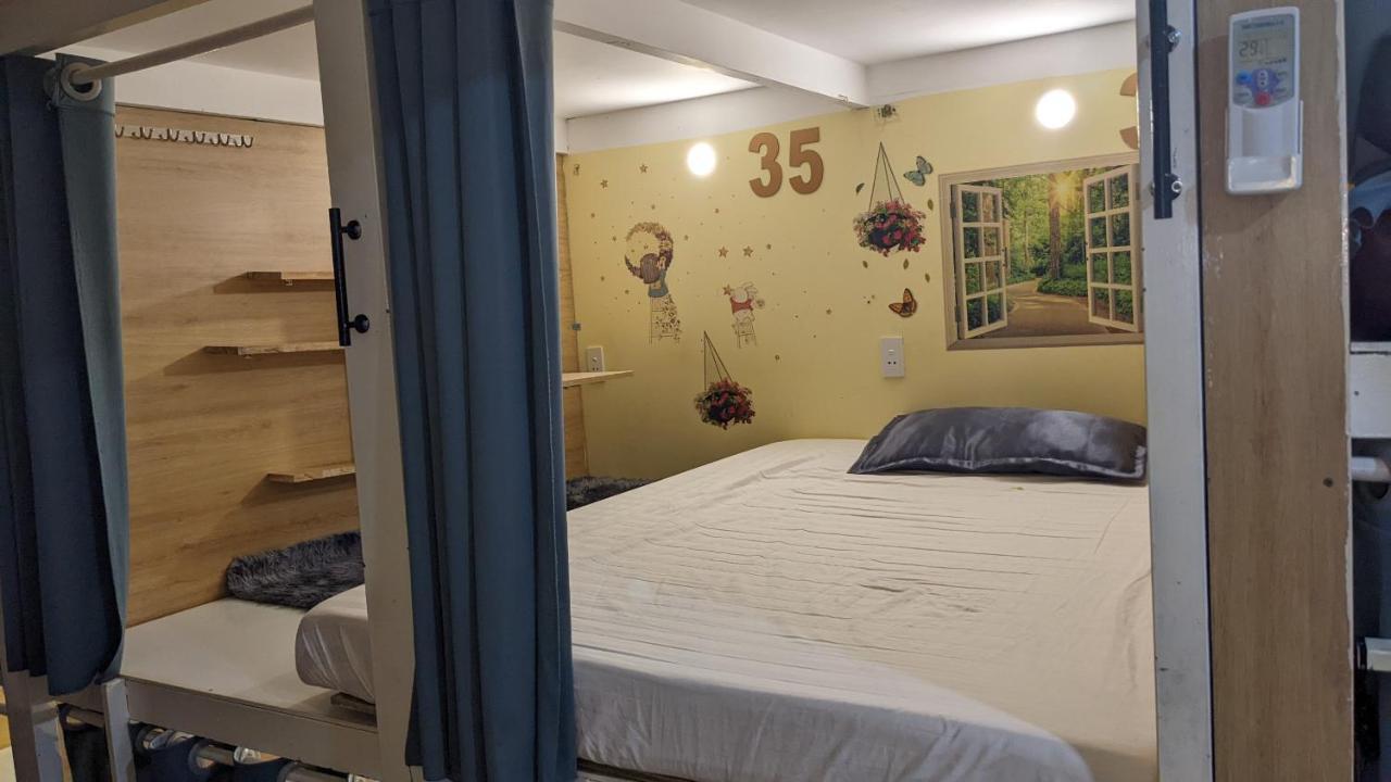 Capsule hotel Little Garden *