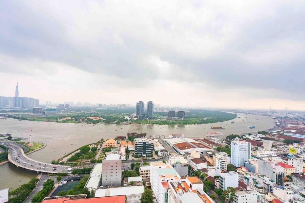 Saigon Royal - 3br - Amazing River View - Hana Apart 30 Ho Chi Minh City