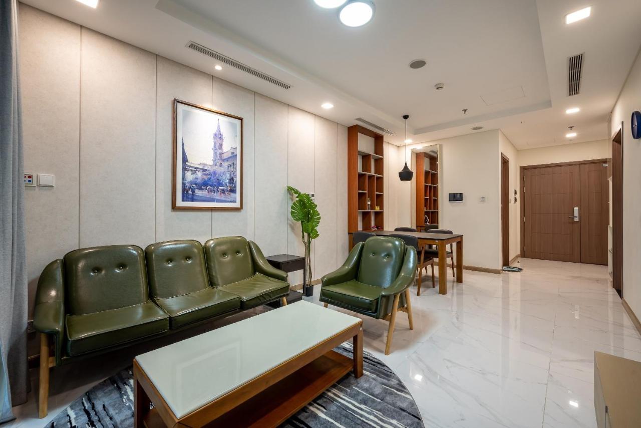 The Summit Landmark 81 - Vinhomes Park Apartment Ho Chi Minh City