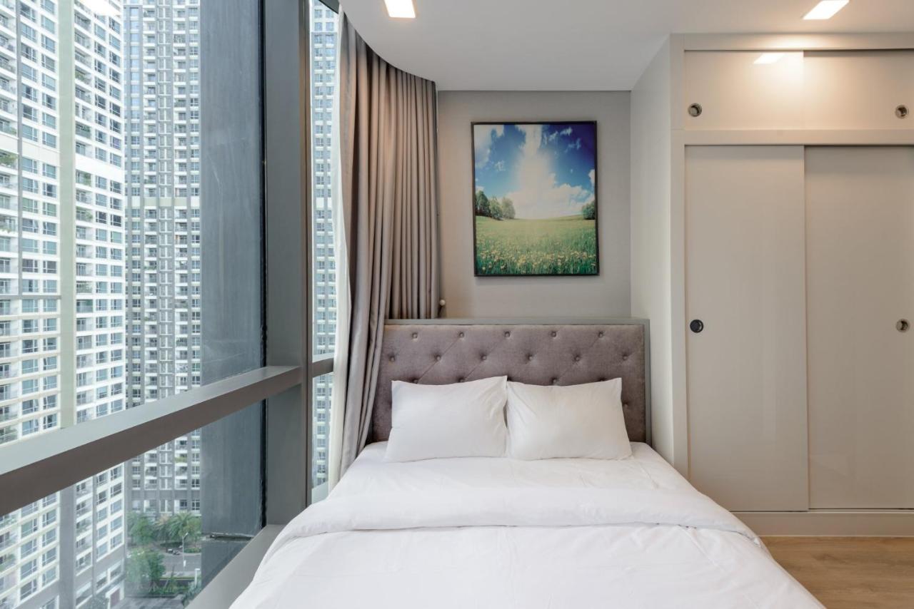 The Summit Landmark 81 - Vinhomes Park Apartment Ho Chi Minh City