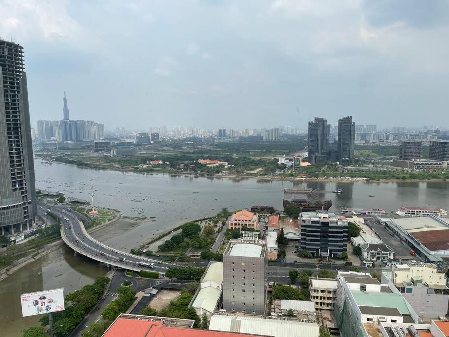 Apartment 2br-river View-saigon Royal-hana Apart-3014 Ho Chi Minh City
