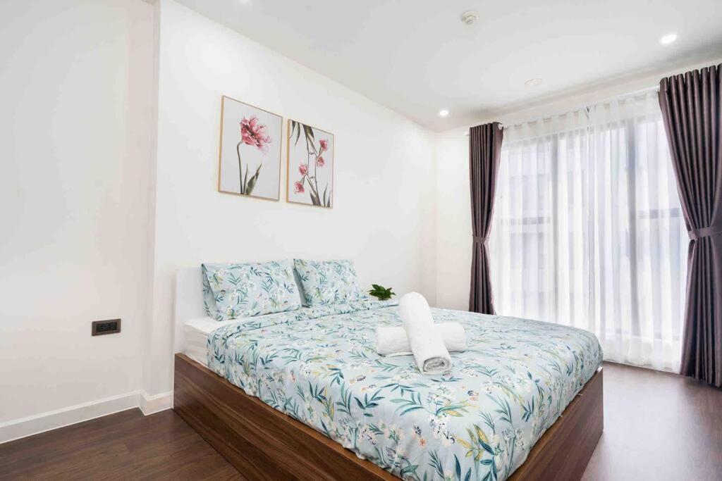 Saigon Royal - 2br High Fl - Citi Center - Hana 31 *