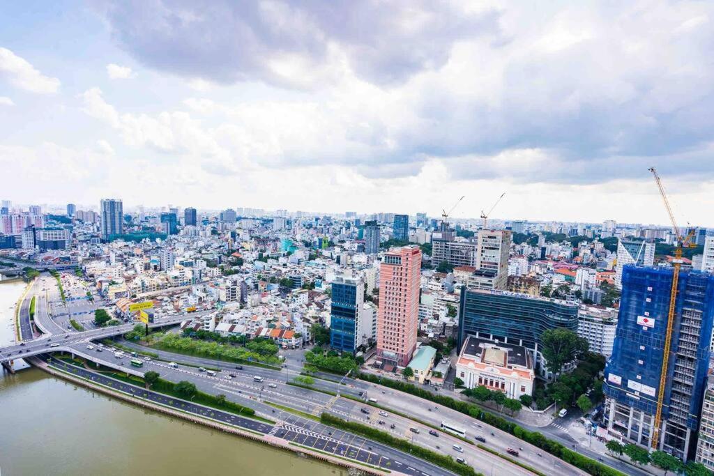 Saigon Royal - 2br High Fl - Citi Center - Hana 31 Apartment