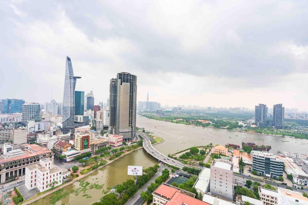 2br-river View-saigon Royal-hana Apart-3014 Ho Chi Minh City