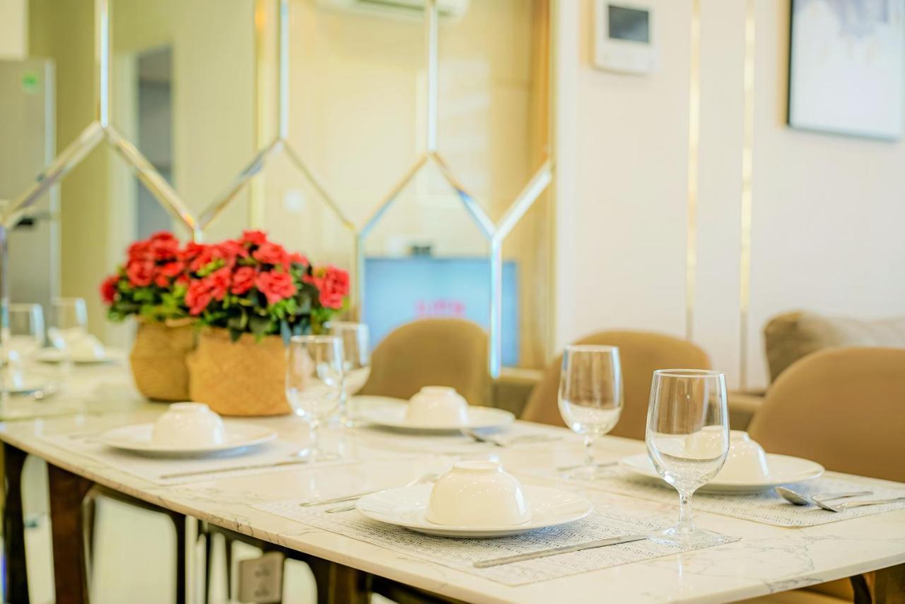 Sojo Lumiere Aparts - Terra Royal, Luxury And Spot Apartment Ho Chi Minh City