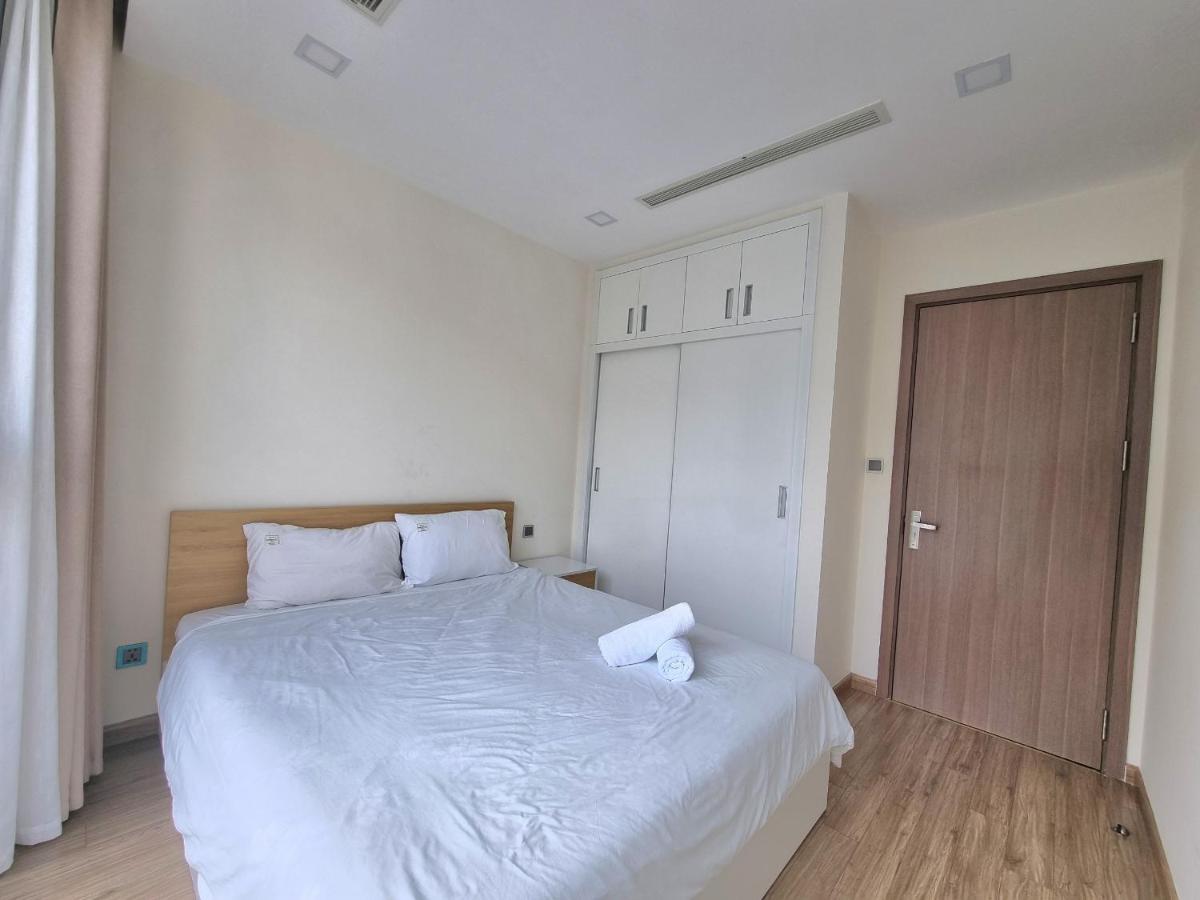 Apartment 123 In Vinhomes Central Park - Landmark 81 Area *