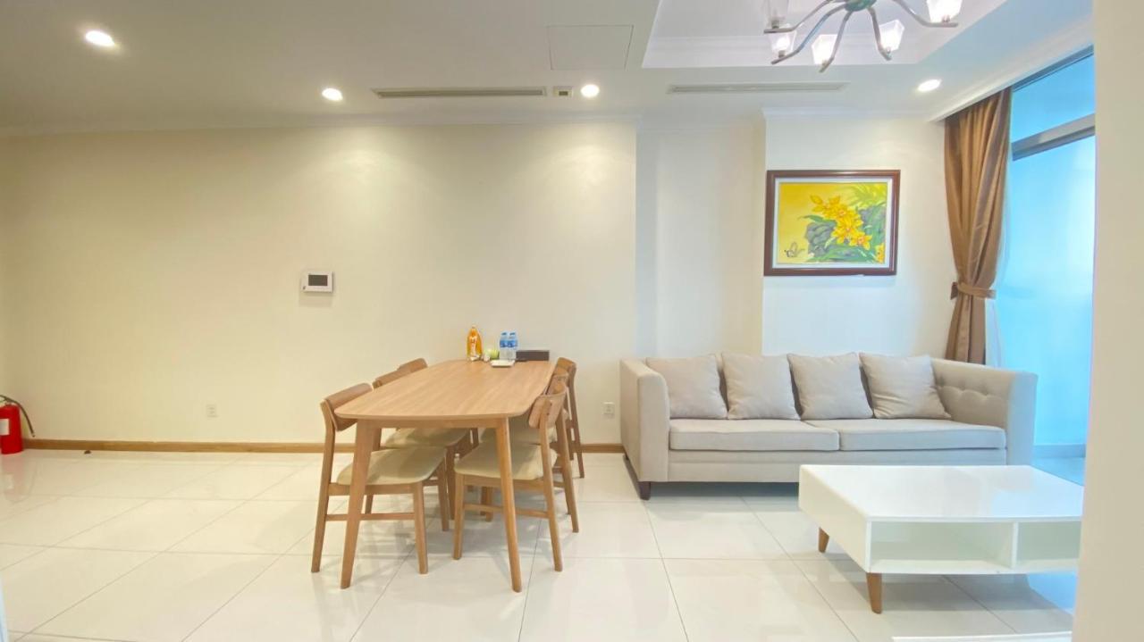 123 In Vinhomes Central Park - Landmark 81 Area * Ho Chi Minh City