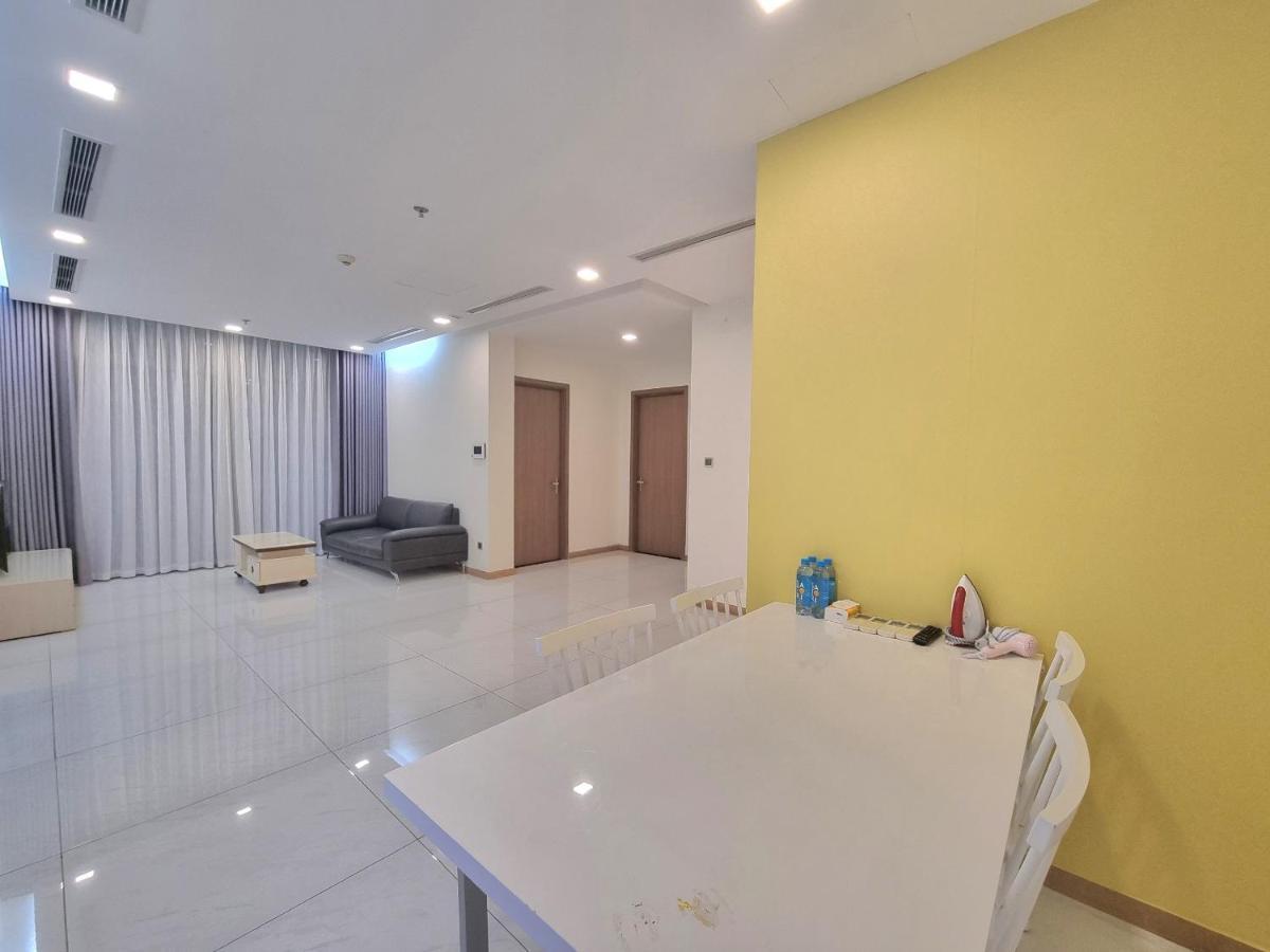123 In Vinhomes Central Park - Landmark 81 Area Apartment *
