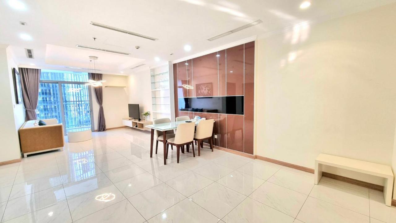 123 In Vinhomes Central Park - Landmark 81 Area *
