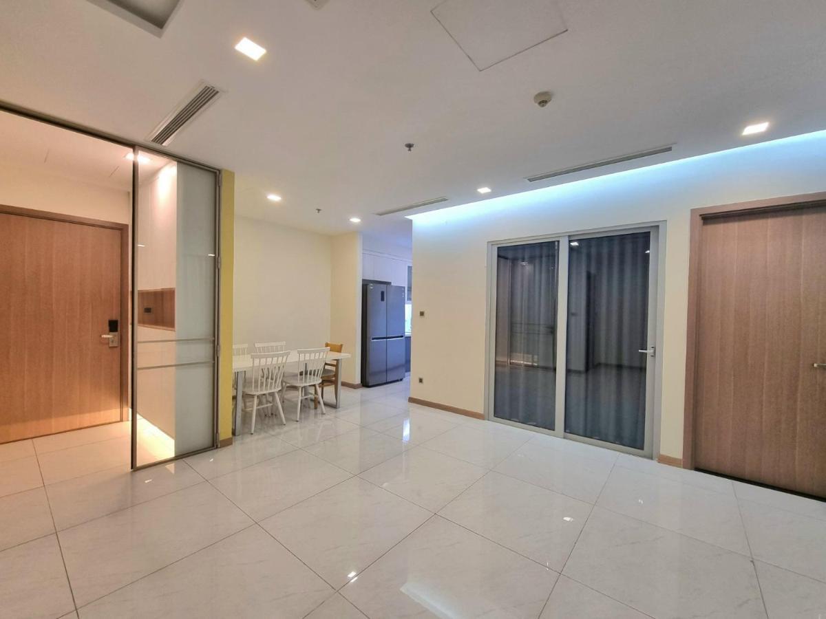 123 In Vinhomes Central Park - Landmark 81 Area Apartment