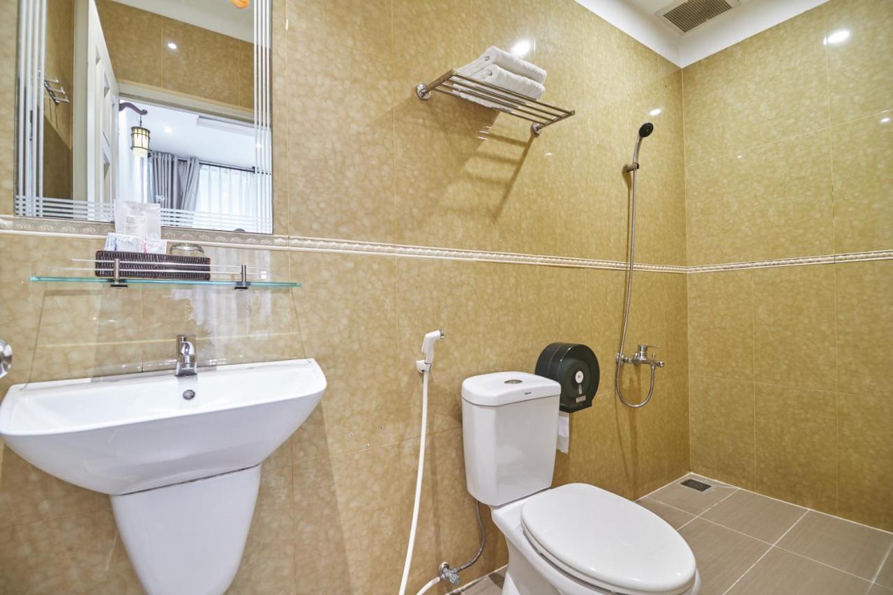 Bin Bin 2 - Near Him Lam D7 * Bandar Ho Chi Minh