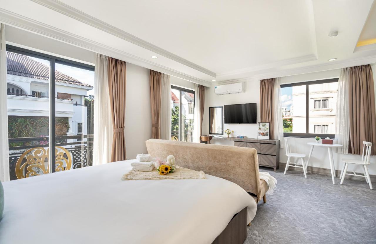 Hotel The Royal Landpark - Phu My Hung 2*