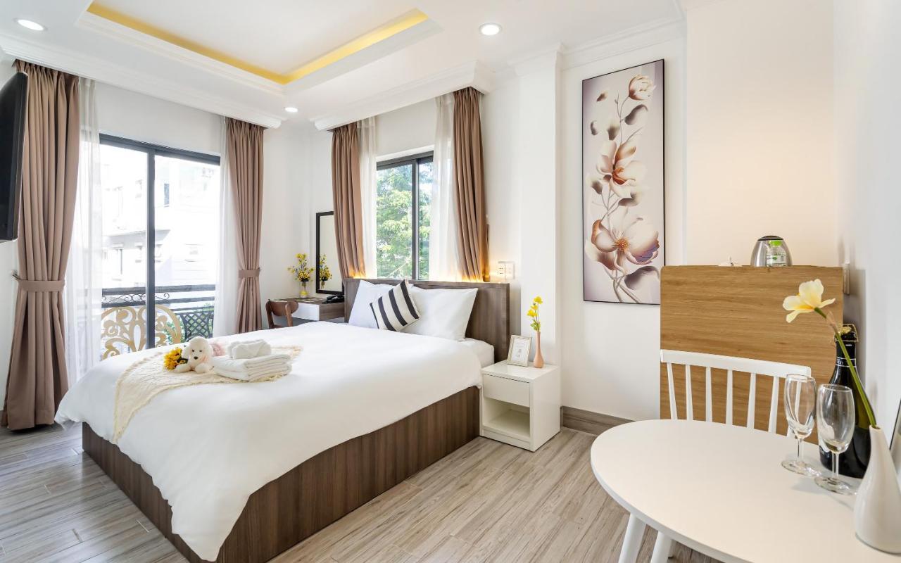 Hotel The Royal Landpark - Phu My Hung 2*