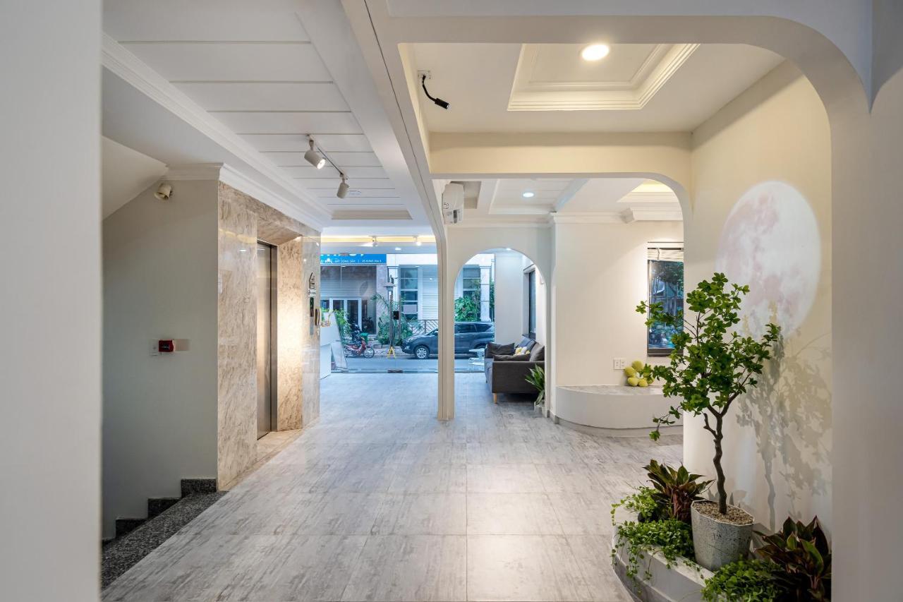 Hotel The Royal Landpark - Phu My Hung 2*