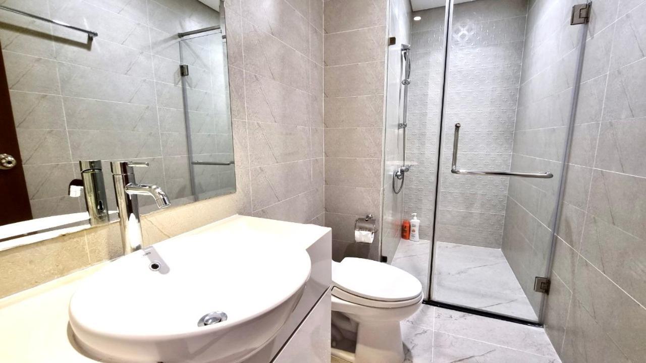 123 In Vinhomes Central Park - Landmark 81 Area Ho Chi Minh City
