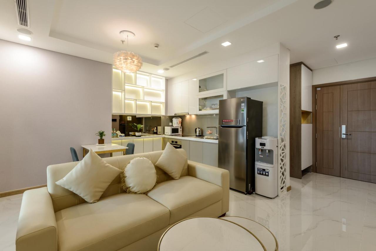 Panorama Suites Landmark 81 Apartment
