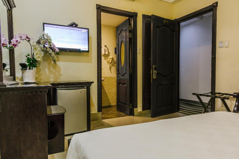 Hotel Singita Saigon Boutique Jeonse & Travel W Special Airport Service Deals 4*