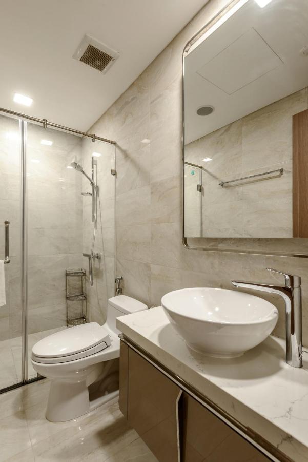 Apartment Elite Residency Vinhomes Park Ho Chi Minh City