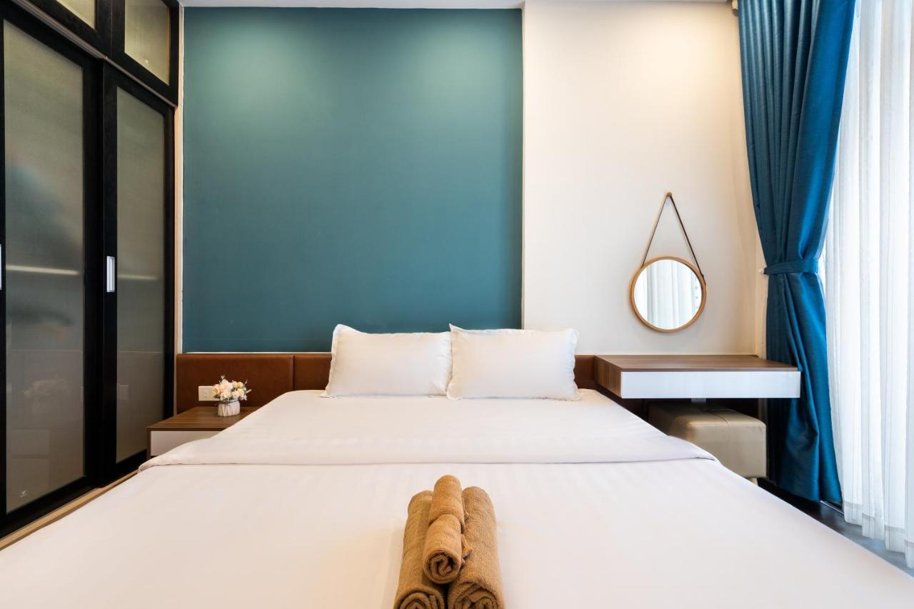 Teeup - Infinity Pool Signature * Ho Chi Minh City