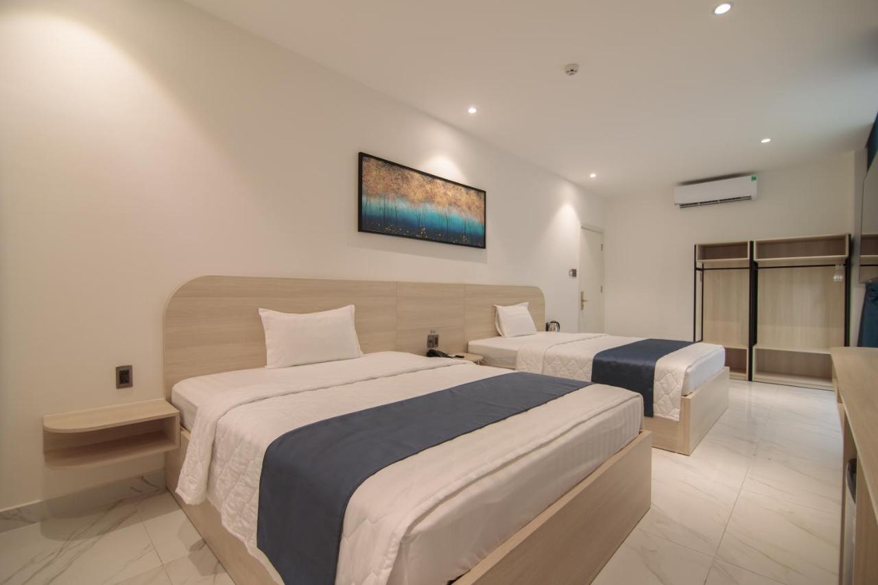 Bin Bin 8 - Near Sunrise Hotel