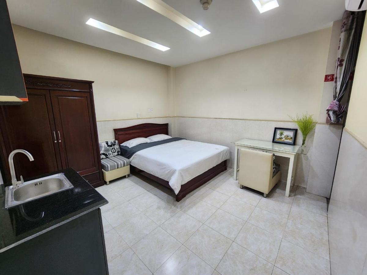 Dlux Saigon Airport TP. Hồ Chí Minh