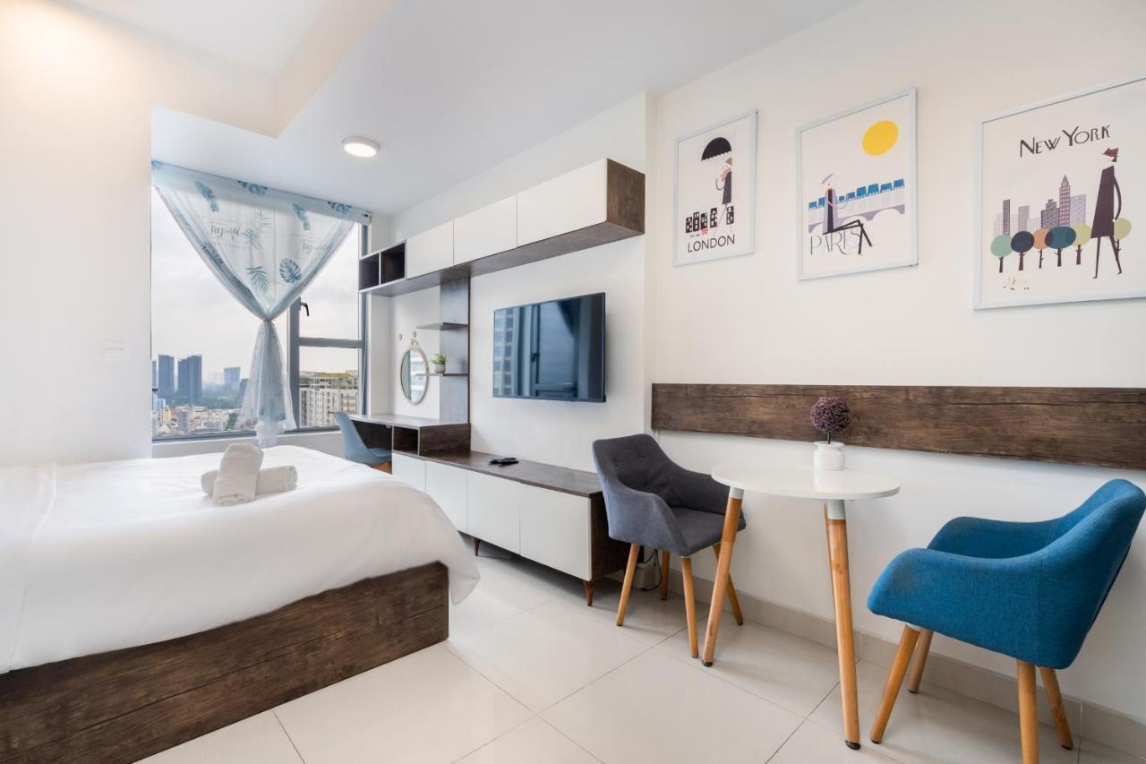 Harry'home-river Gate- Swimming Pool- Free Pickup 5 Night Or * Ho Chi Minh City