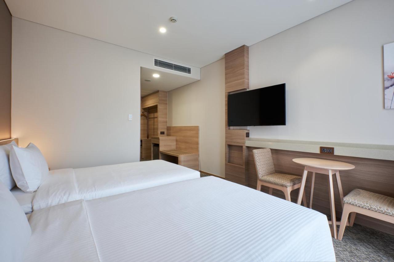 Sotetsu Grand Fresa Saigon 相鉄グランドフレッサ サイゴン 4* Ho Chi Minh City