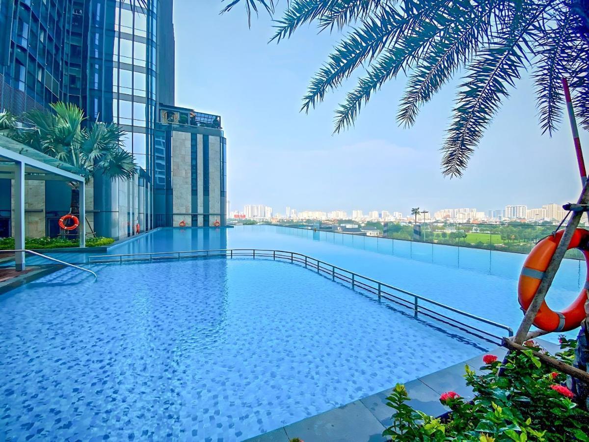Elite Residency Vinhomes Park * Ho Chi Minh City