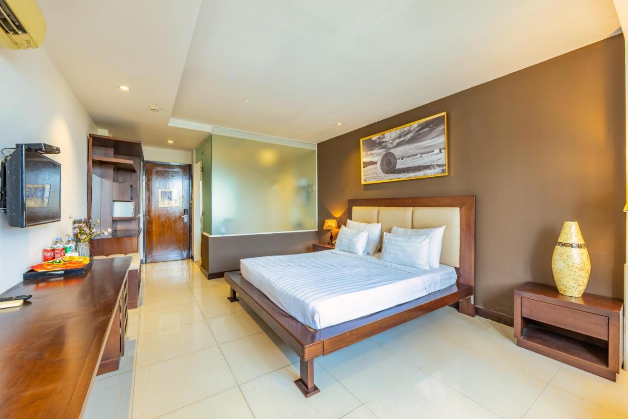 The Noble Swan Dong Du Hotel