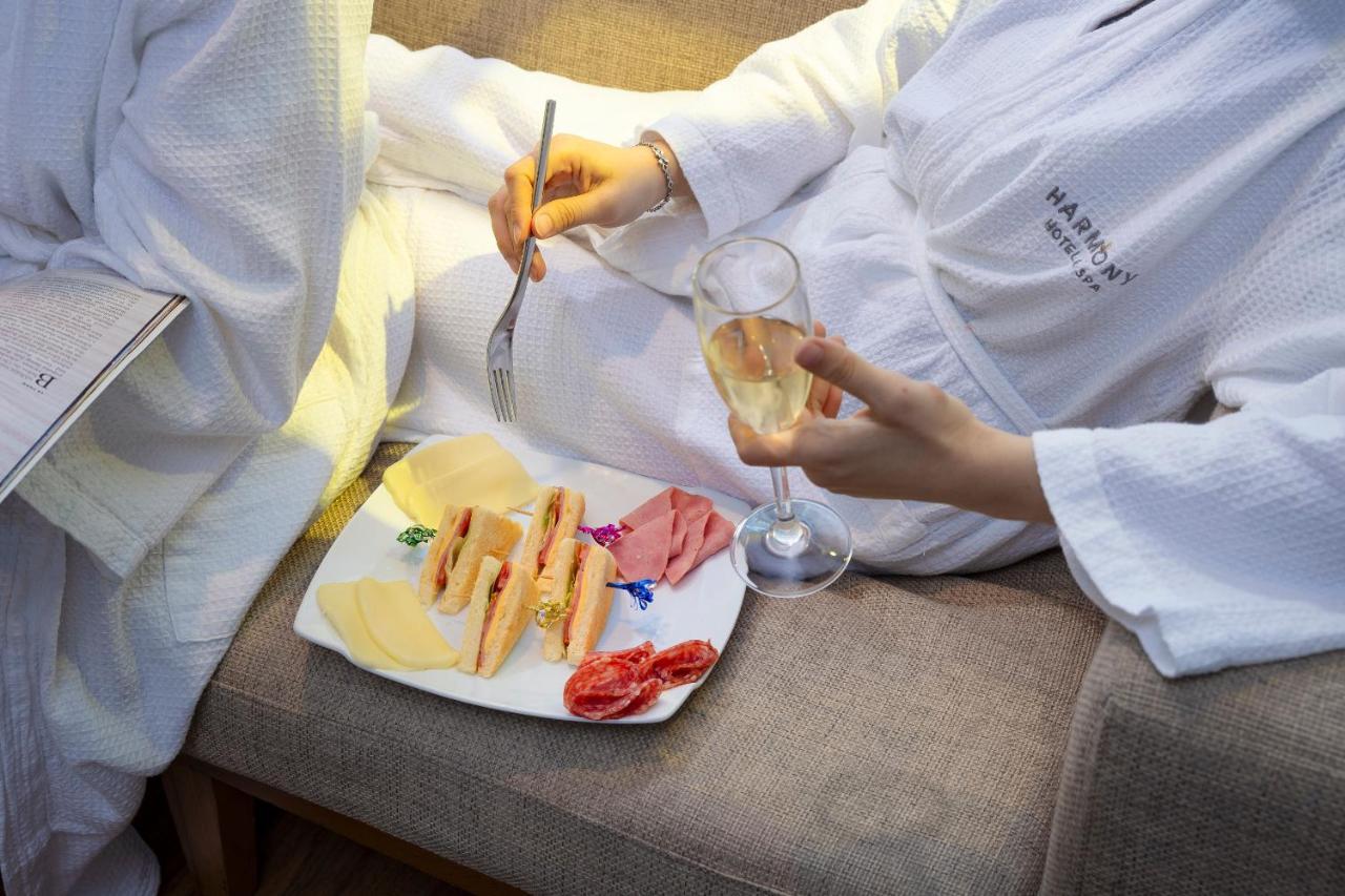 Harmony Saigon & Hotel 4*