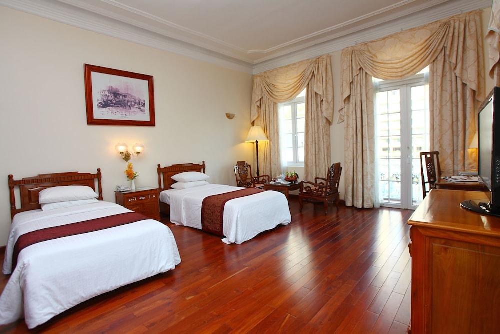Continental Saigon Hotel 4*