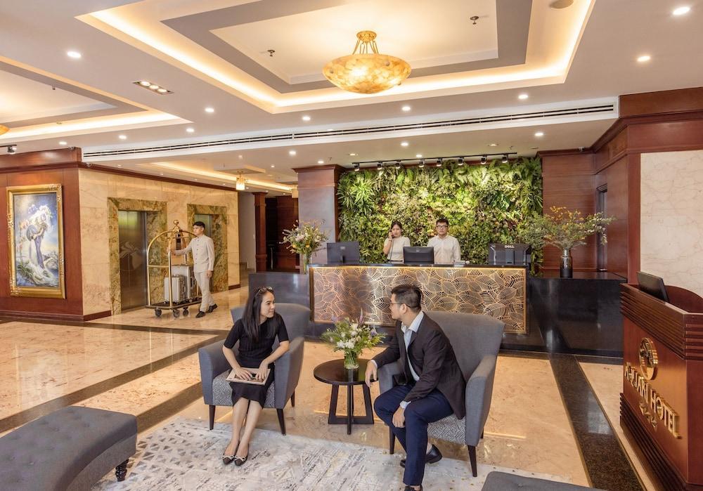 Aquari Hotel