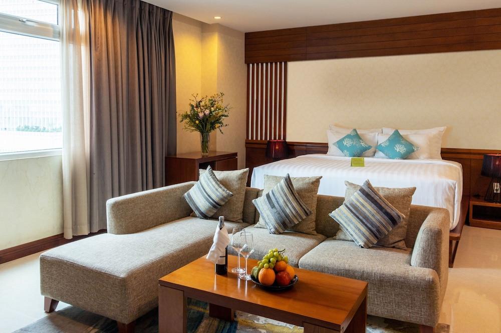 Hotel Aquari 3*