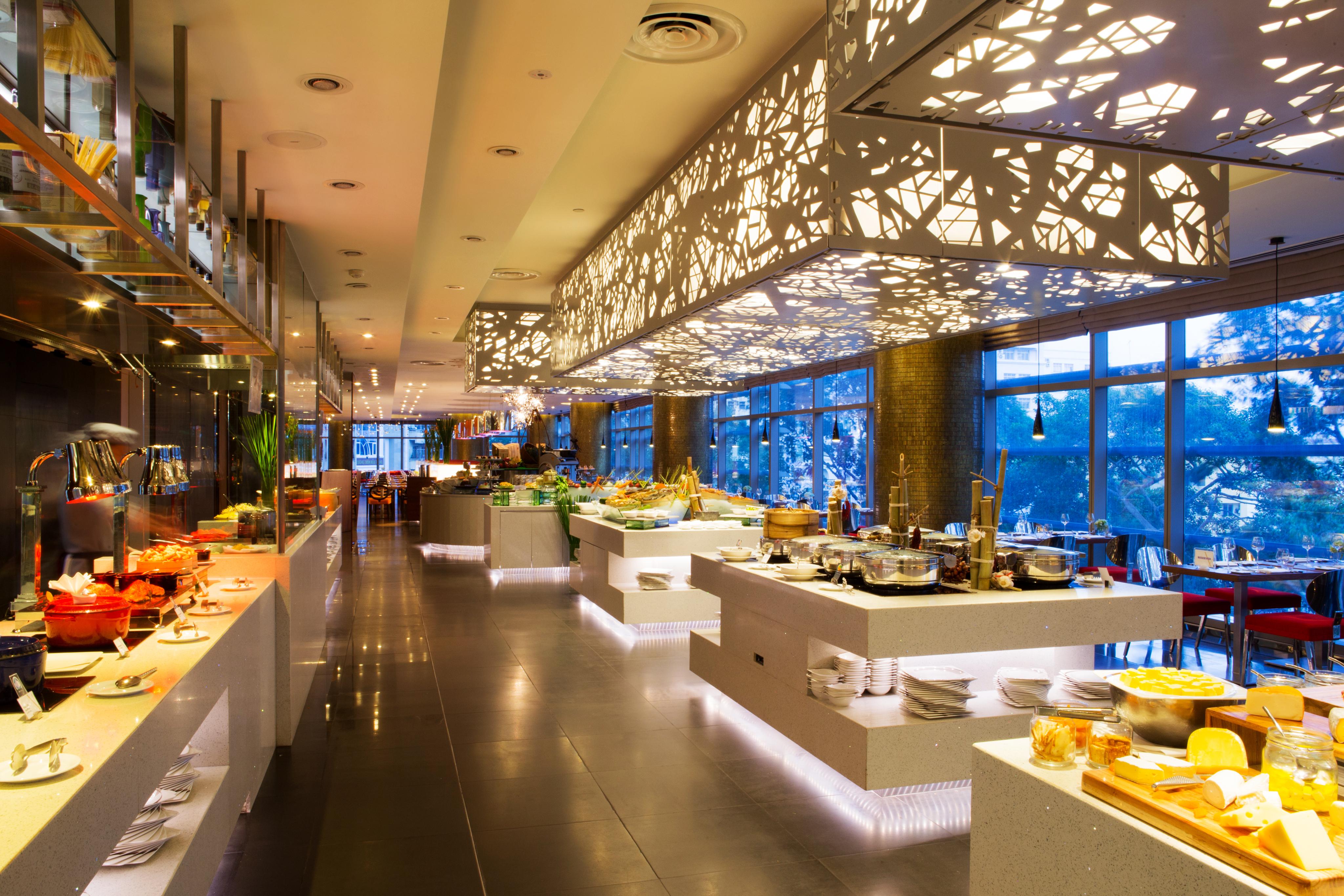 Pullman Saigon Centre