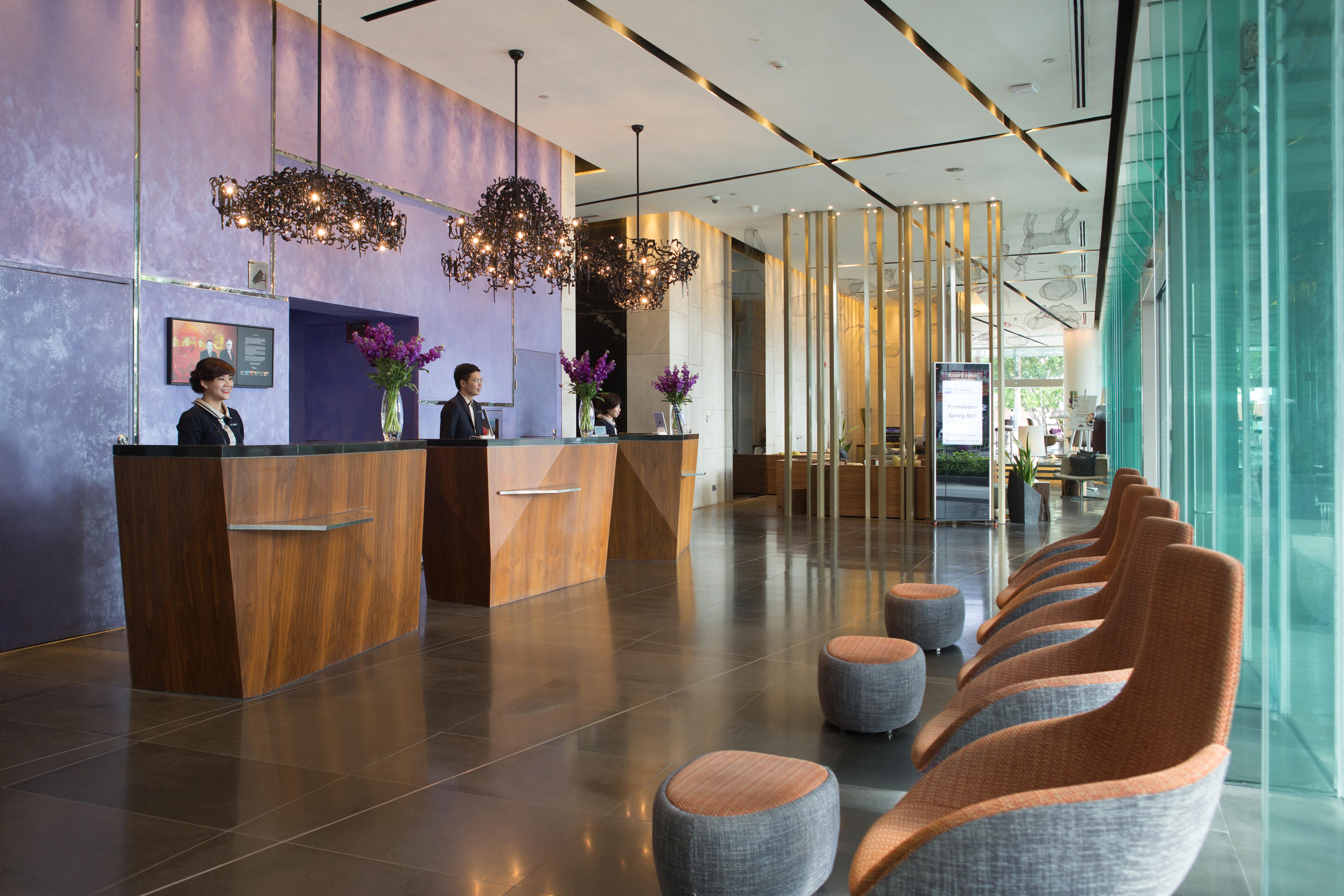 Pullman Saigon Centre Hotel 5*