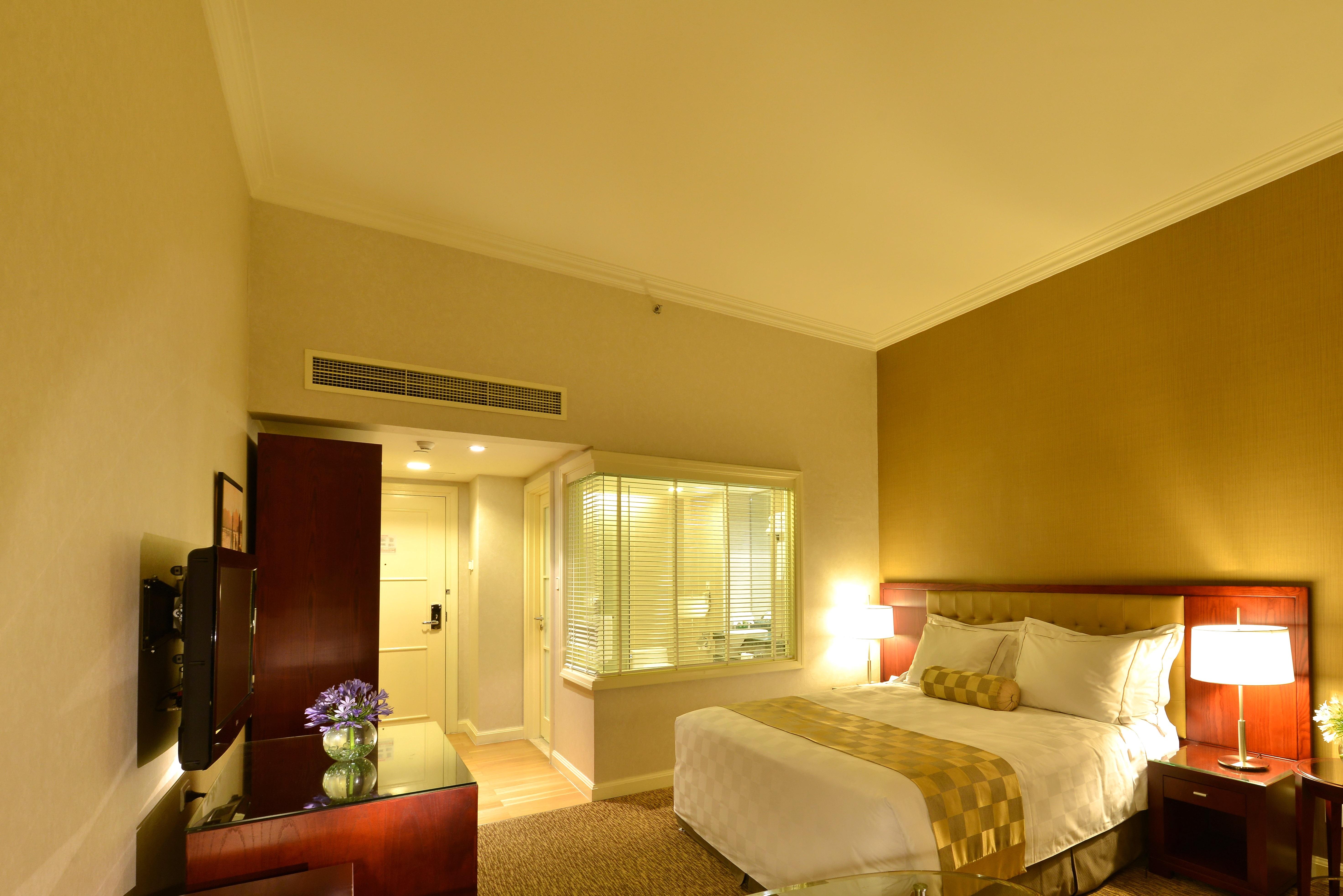 Equatorial Hotel 5*