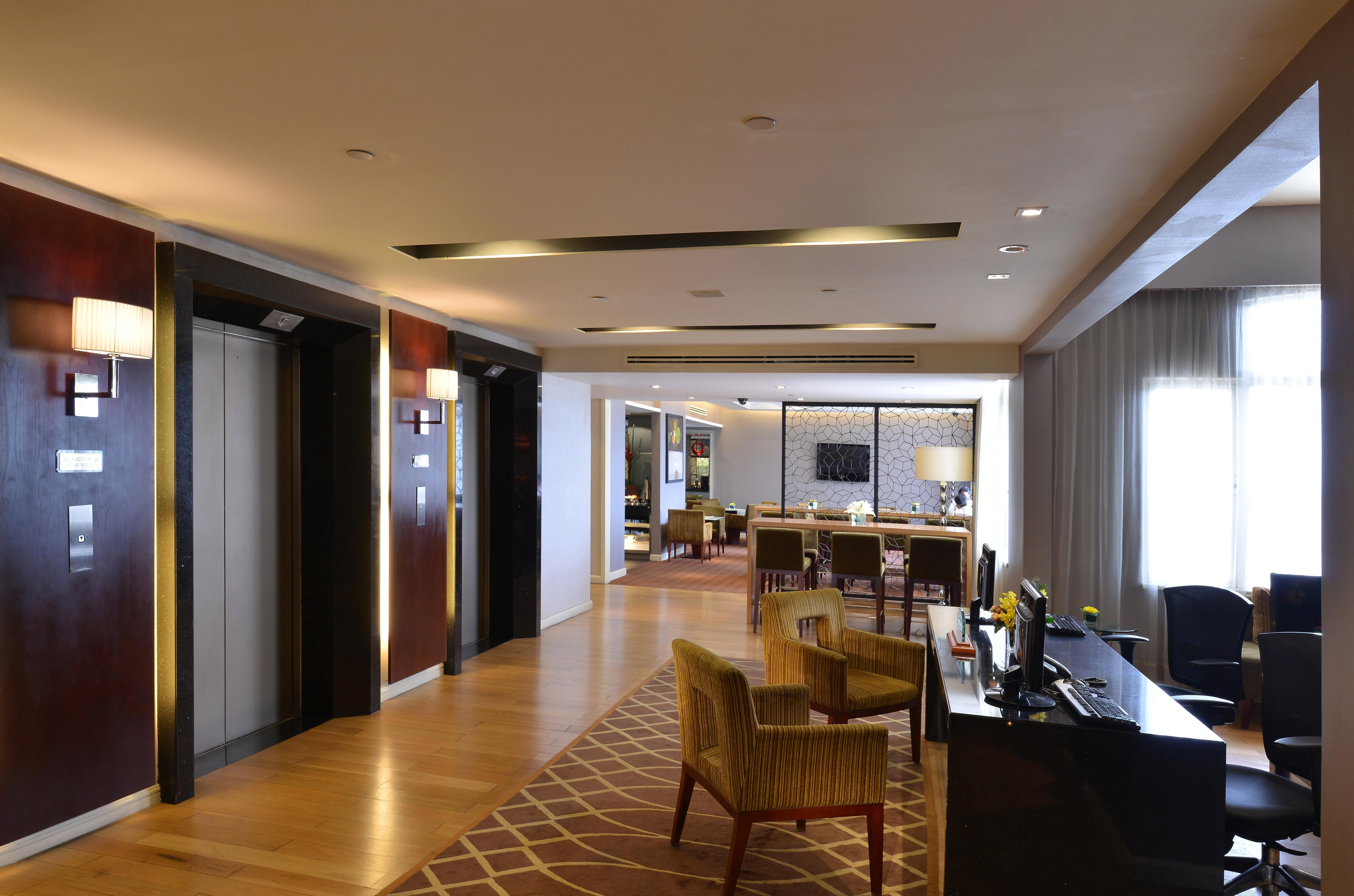 Equatorial Hotel Bandar Ho Chi Minh