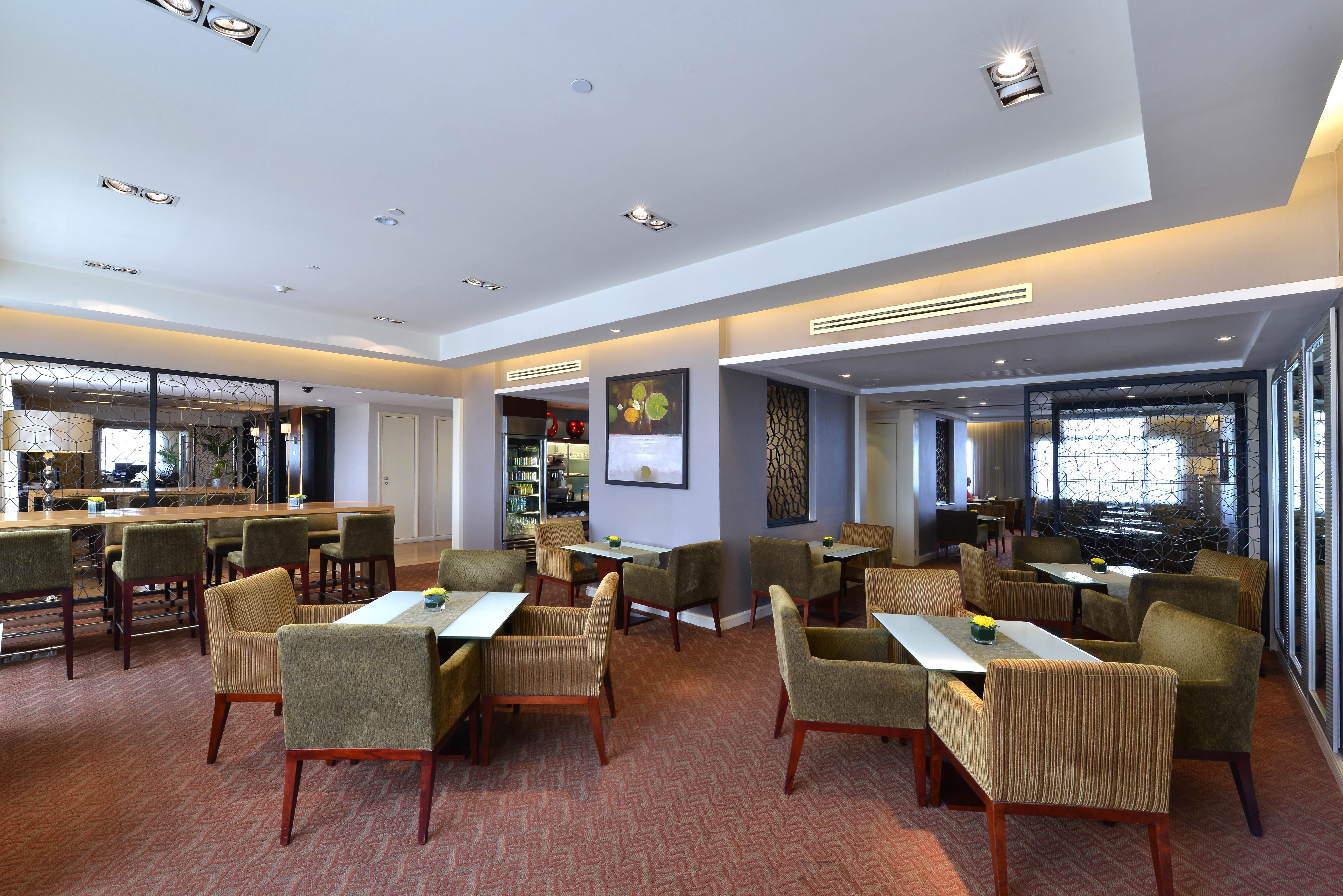 Hotel Equatorial