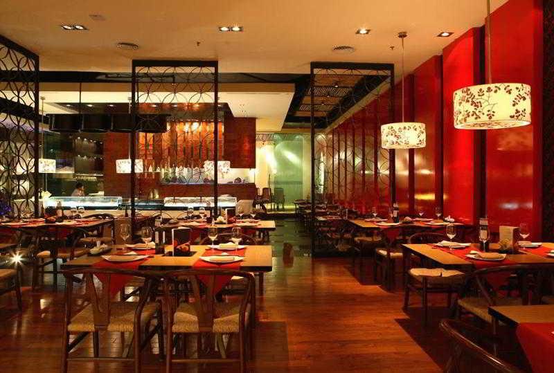 Equatorial Hotel 5*