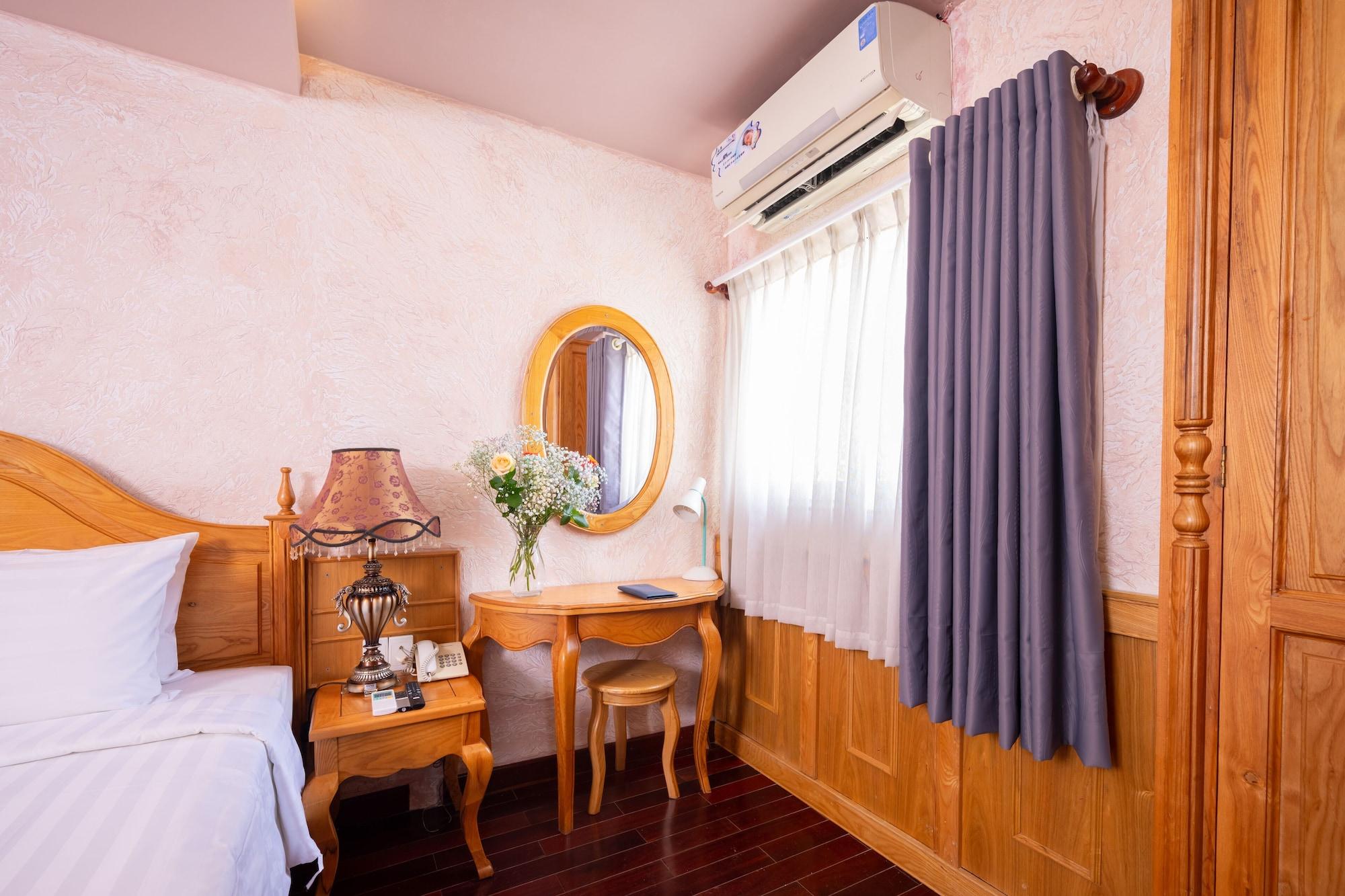 Hotel Duc Vuong Saigon - Bui Vien