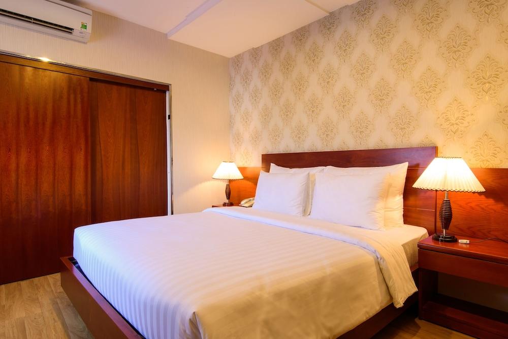 Hotel Park Saigon 3*