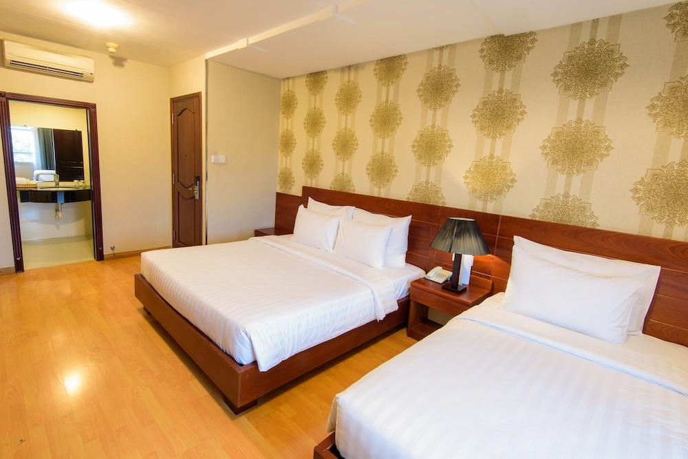 Hotel Park Saigon 3*