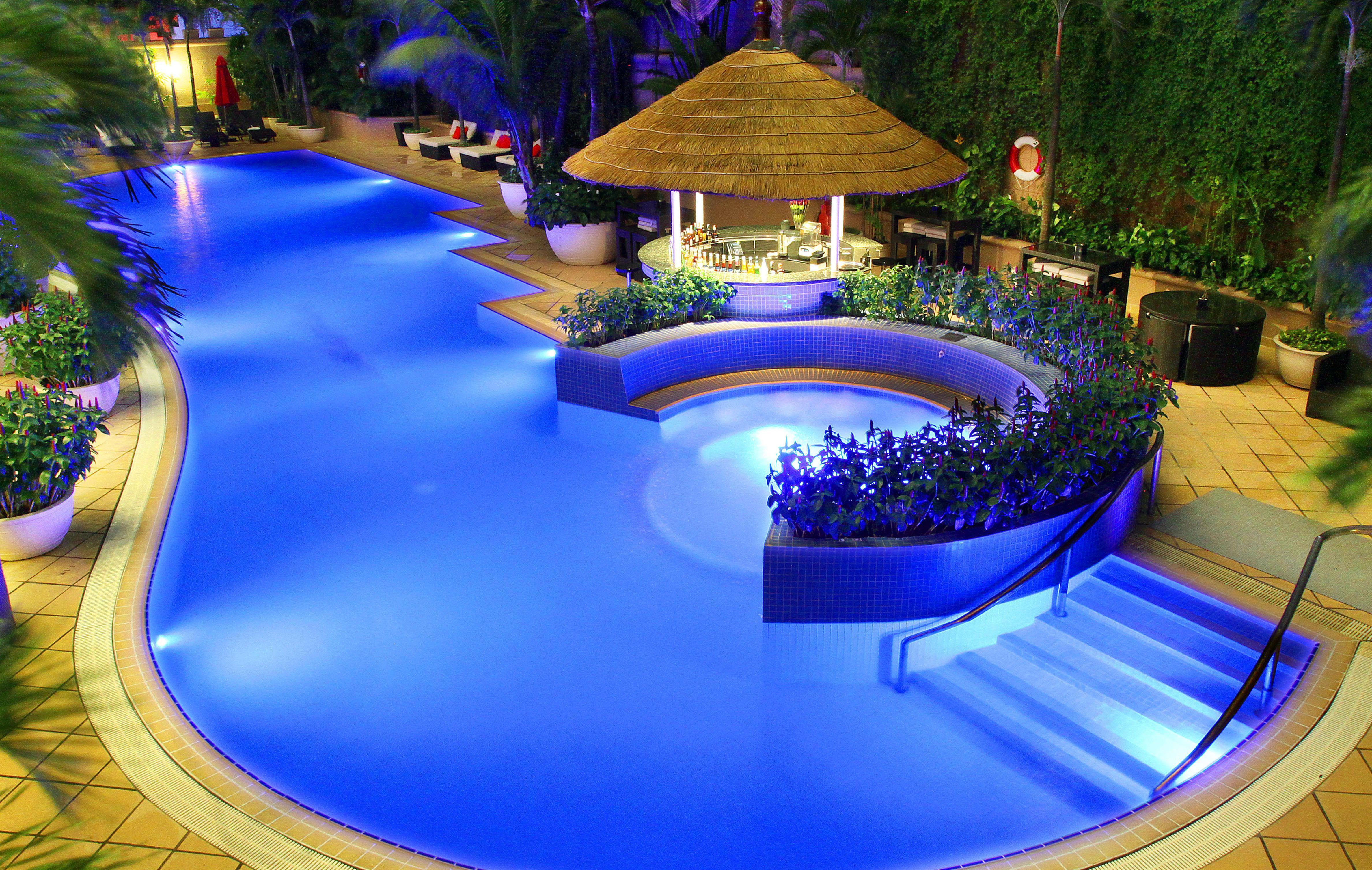 Caravelle Saigon Khách sạn 5*
