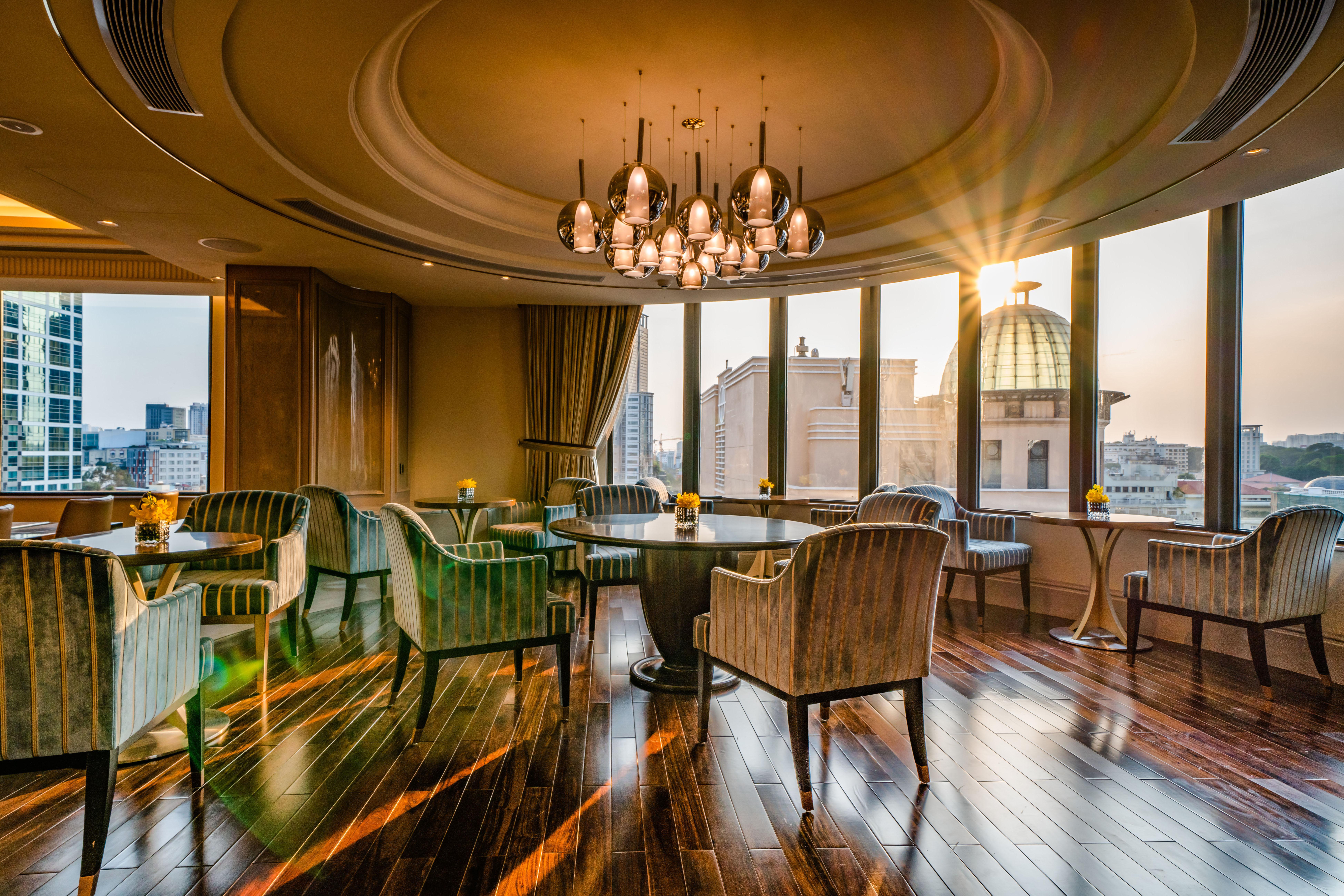 Caravelle Saigon Khách sạn