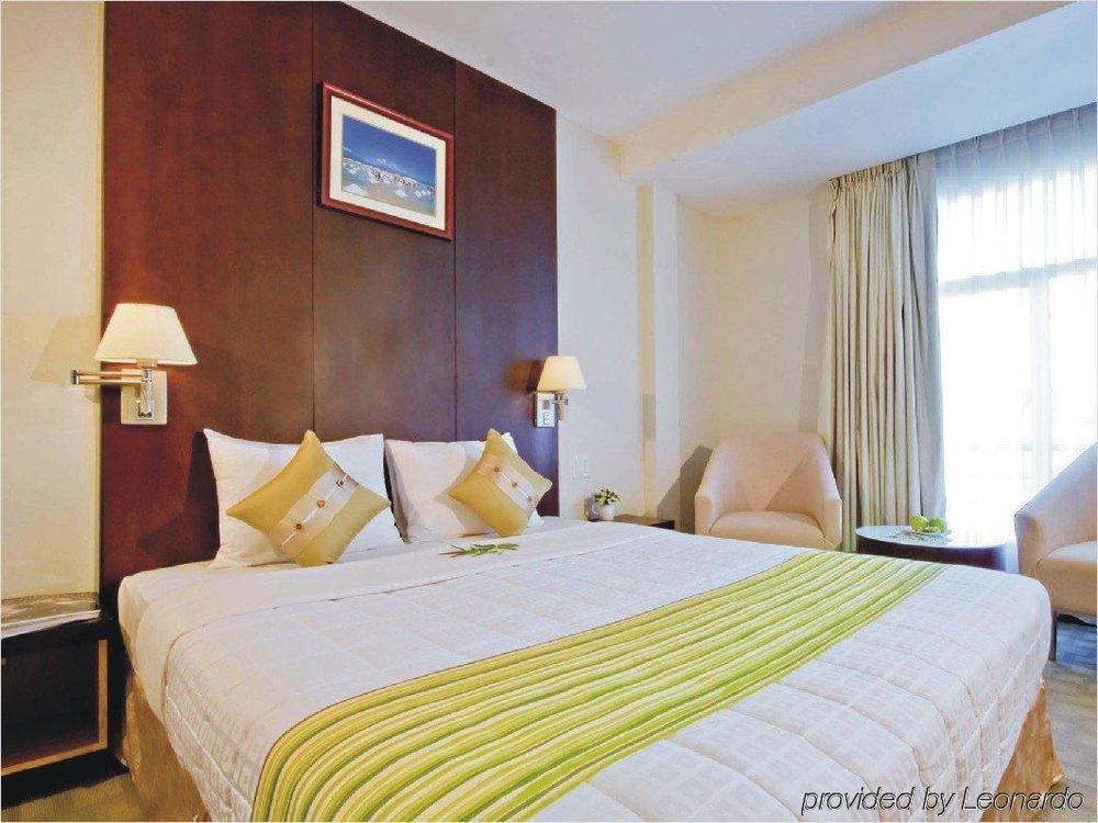 Metropole Saigon 4*