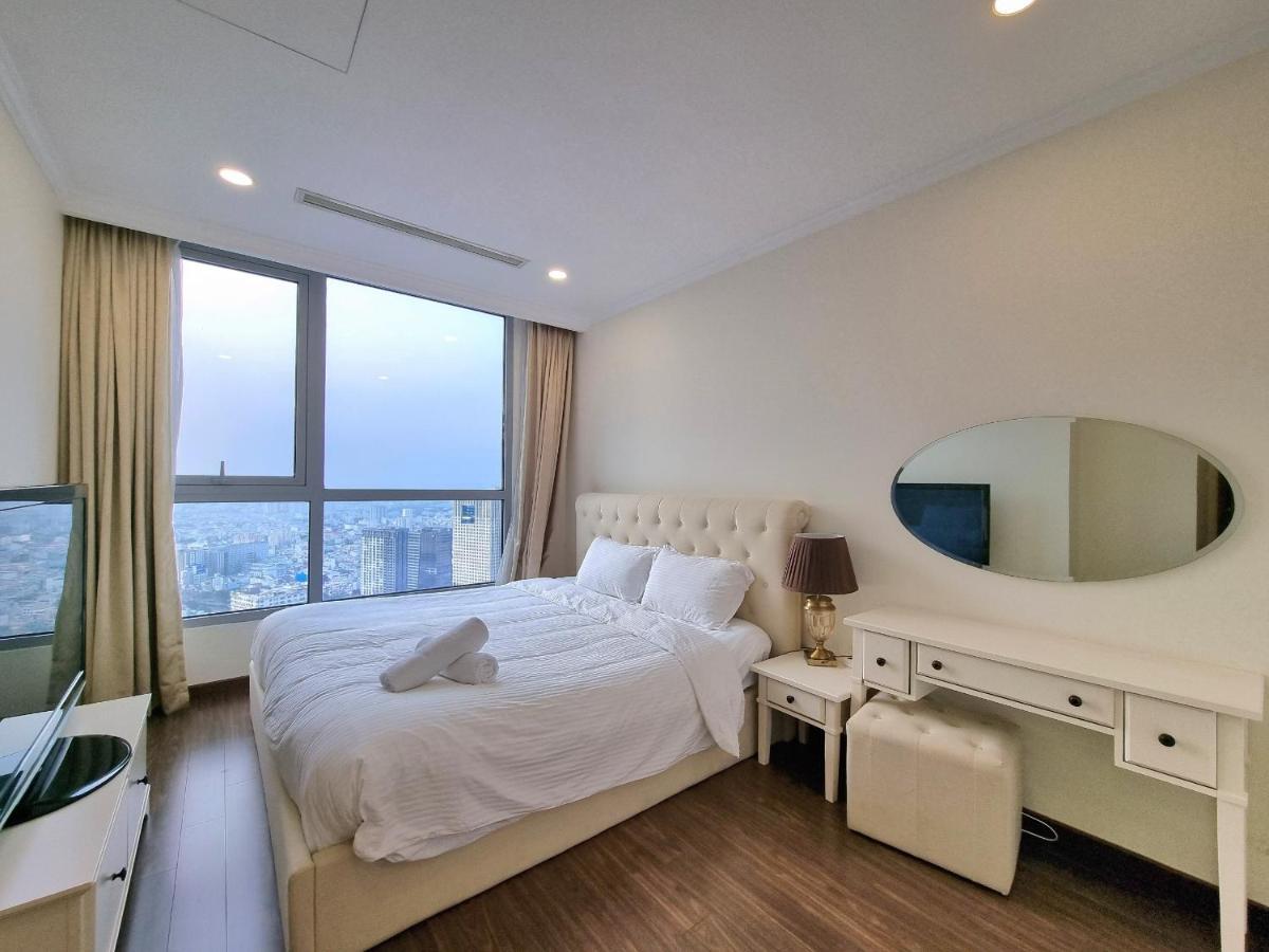 Vinhomes Central Park Luxury 1,2,3,4 Bedroom, Landmark 81 Area *