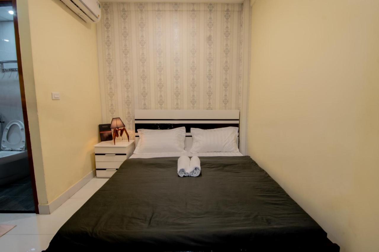 The Local Premium Hotel Bandar Ho Chi Minh