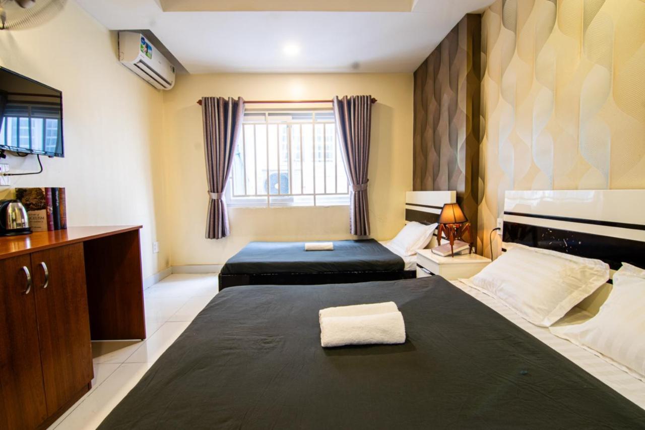 The Local Premium Hotel Bandar Ho Chi Minh